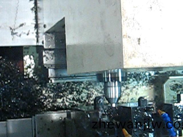 深(shen)水(shui)炸(zha)彈(圖(tu)4)